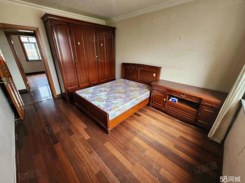 上海房产网>上海二手房>闵行二手房>莘庄南广场二手房>莘城公寓>800