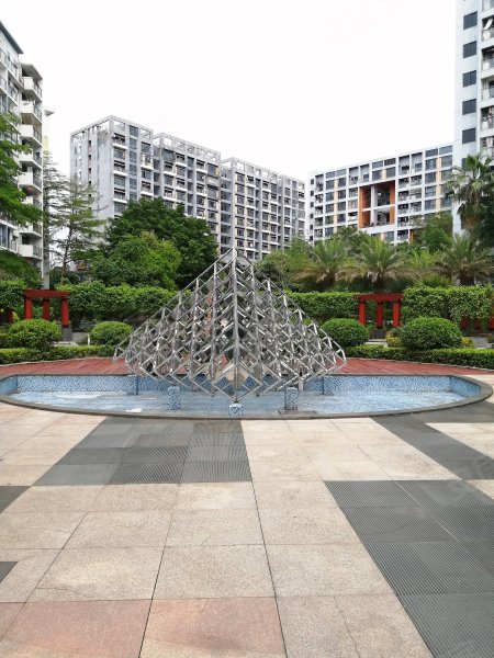 蓝钻风景花园,锦龙二路9号