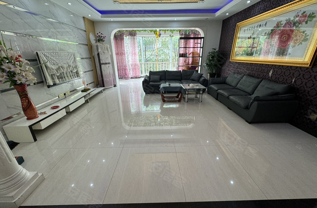 石榴湾小区5室2厅166㎡62万二手房图片