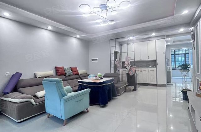 玉盘小区3室2厅131㎡30.8万二手房图片