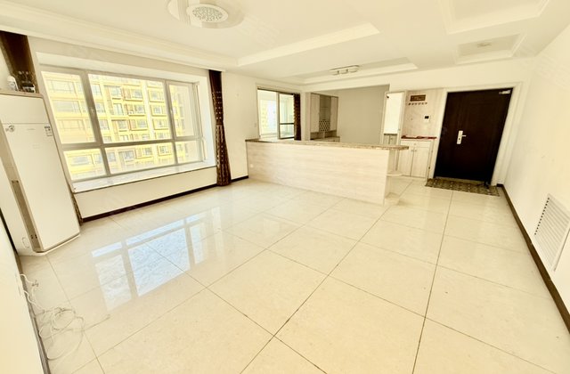 悦海世家3室2厅123.32㎡137万二手房图片