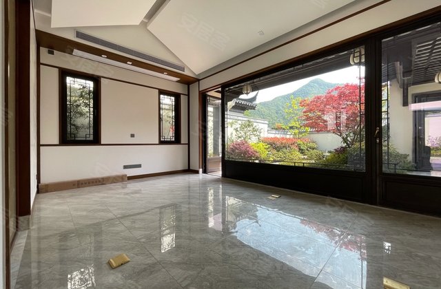 天使小镇陌上花开2室2厅116㎡185万二手房图片