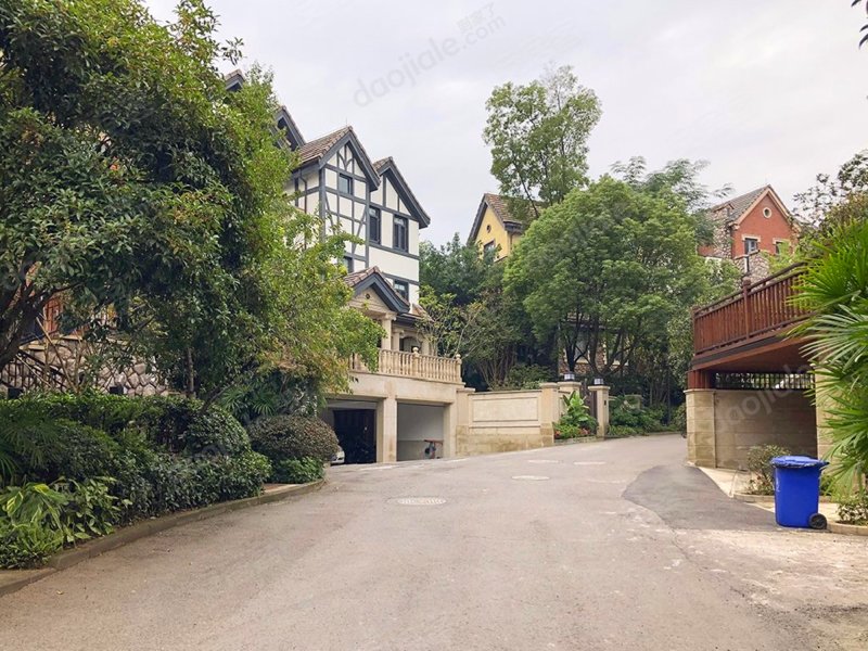 保利山庄(别墅)