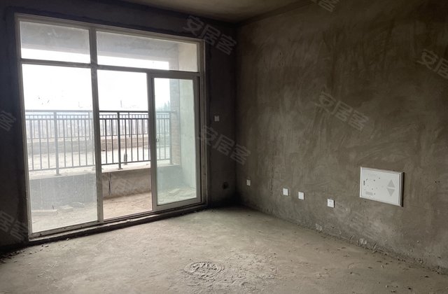 龙门一号院3室2厅110㎡89万二手房图片