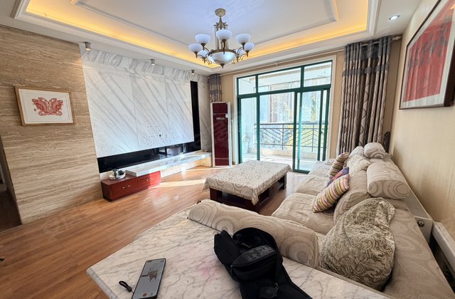 洋澜国际康城3室2厅139㎡60万二手房图片