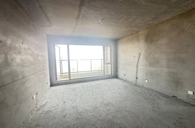 翡翠峯境4室2厅157㎡110万二手房图片