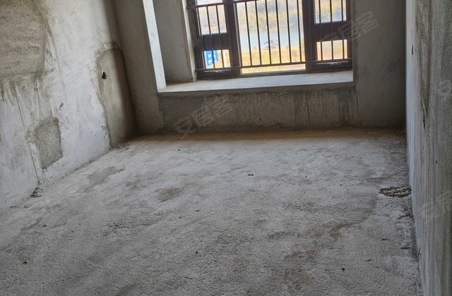 中骏雍景湾3室2厅130㎡52万二手房图片