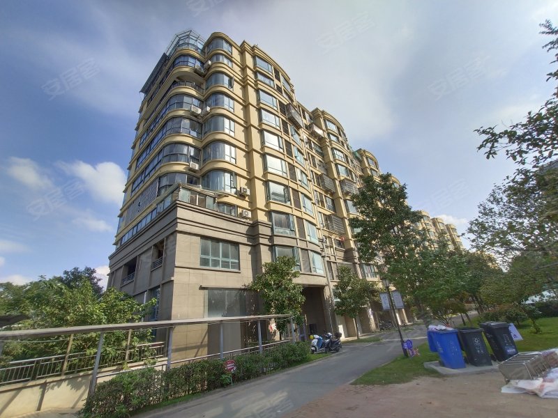 檀香山庄(公寓)