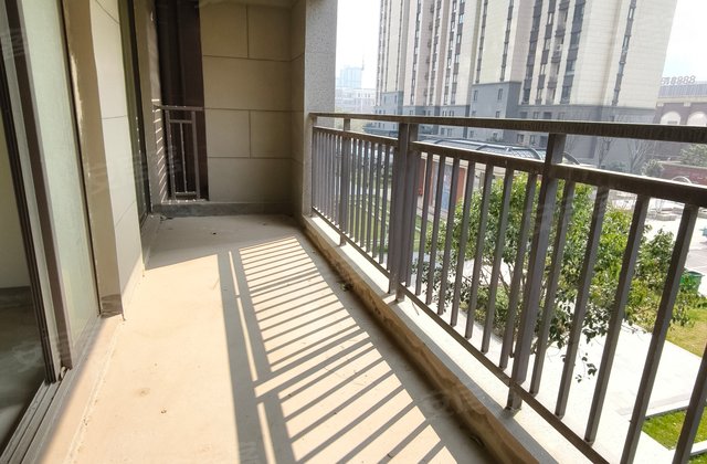 淮北新城吾悦广场4室2厅129㎡65万二手房图片
