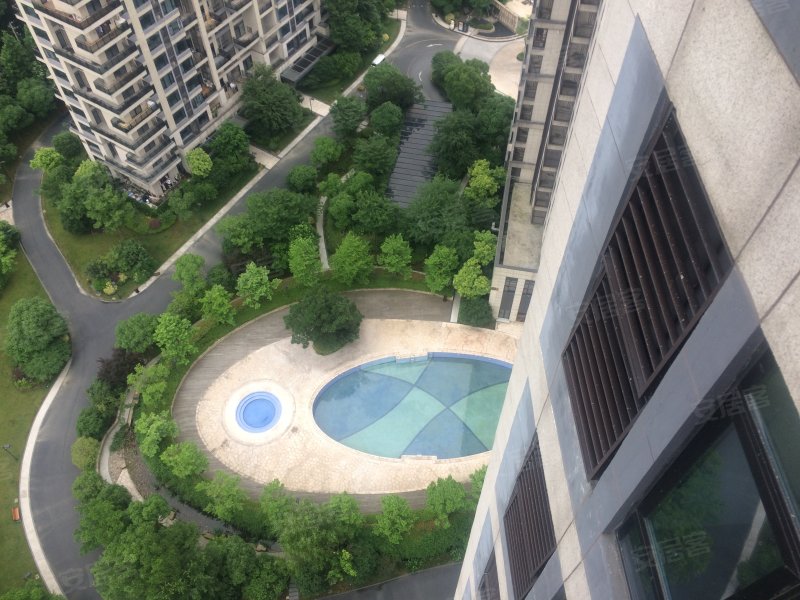 西郊半岛(公寓住宅)