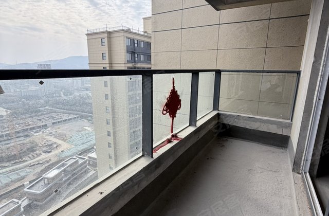 蓝城明月江南3室2厅133.68㎡53万二手房图片