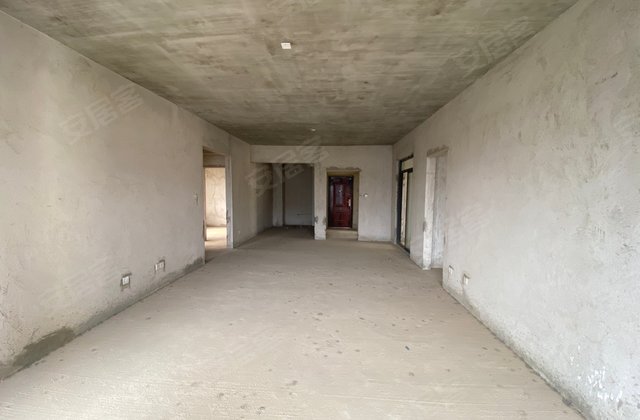 天等小区4室2厅126㎡43万二手房图片