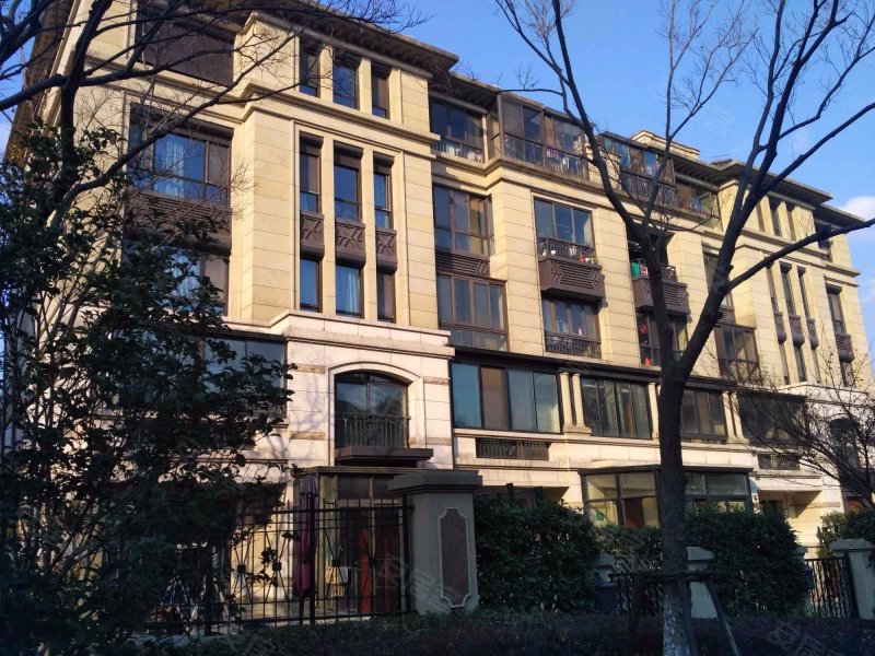 万科琥珀臻园(公寓住宅) 