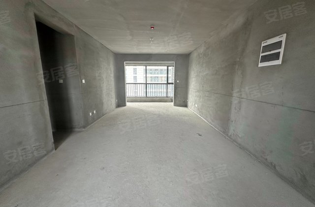 信友天润府3室2厅131㎡59万二手房图片