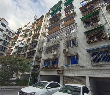油坊街82号院