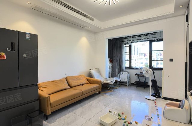 贝林星月湾(江山)2室2厅80㎡155万二手房图片