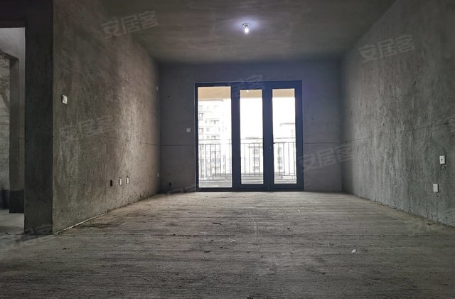 麒麟汇小区3室2厅140㎡115万二手房图片