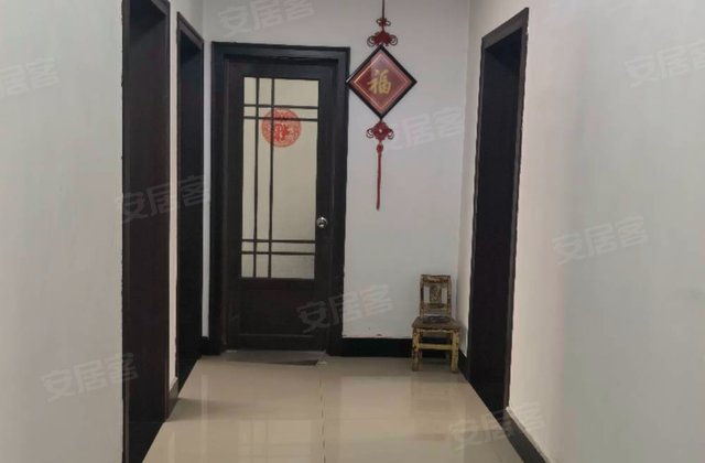 上海国际花园3室2厅110㎡38万二手房图片