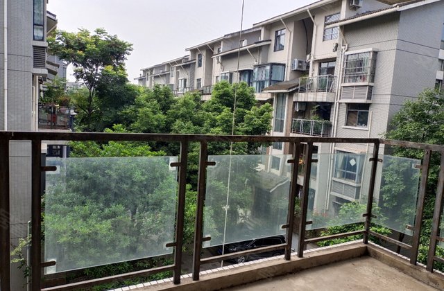 江南印象3室2厅131㎡62万二手房图片