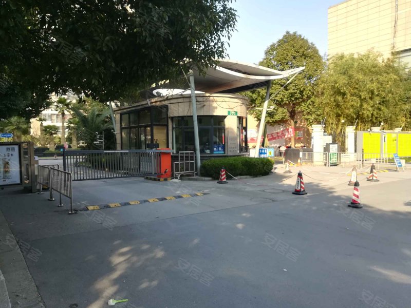 莘映象林水美地苑 