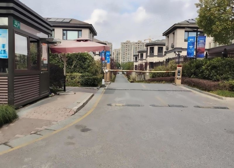 一品漫城(四期别墅)