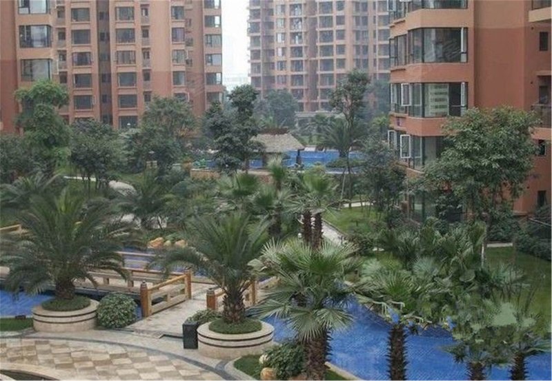 比华利国际城一期