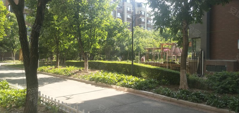 保利百合香湾(d区)