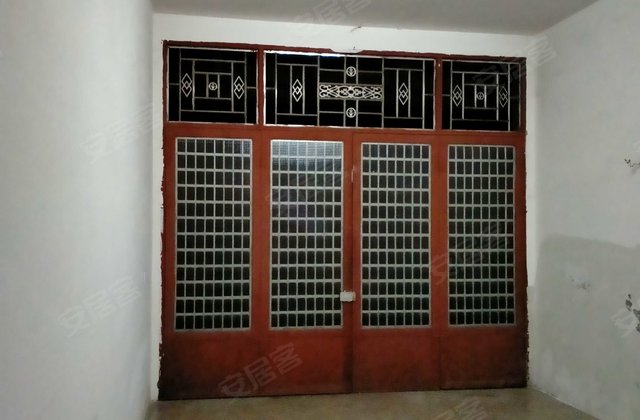 双榕大院5室1厅262㎡165万二手房图片
