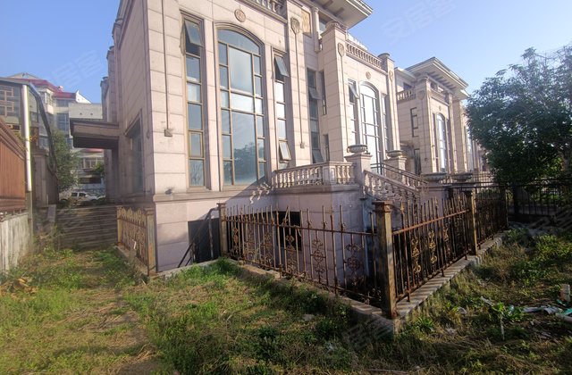 晋兴岳州帝苑别墅