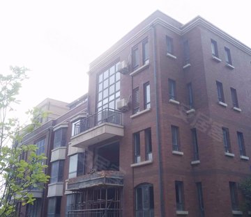 星海湾医大二院后身宏都筑景二期电梯洋房 两室南北通透格局