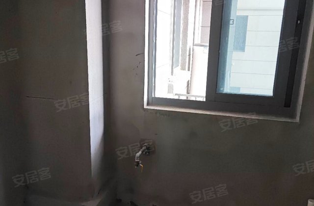 金地华璟庭3室2厅106.99㎡162万二手房图片