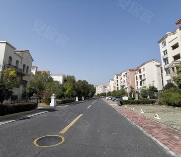 碧桂园滨湖城翠堤春晓(别墅)