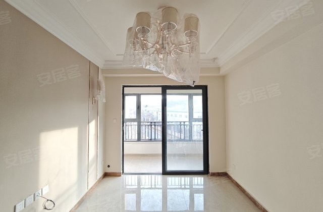 恒大悦龙台2室2厅84㎡43.8万二手房图片