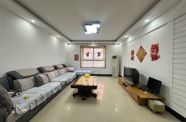 鹤鸣花园3室2厅132.06㎡49万二手房图片