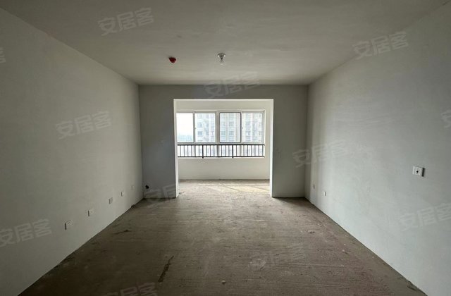 南风花园3室2厅149.36㎡180万二手房图片