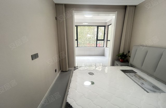 翡翠城(尉氏)3室2厅124㎡53万二手房图片