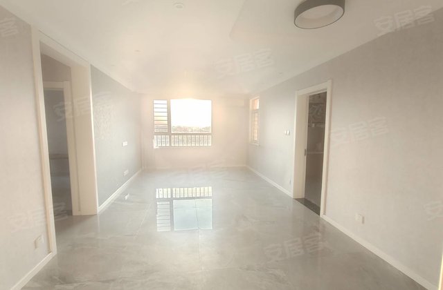 国际城3室2厅115㎡90万二手房图片