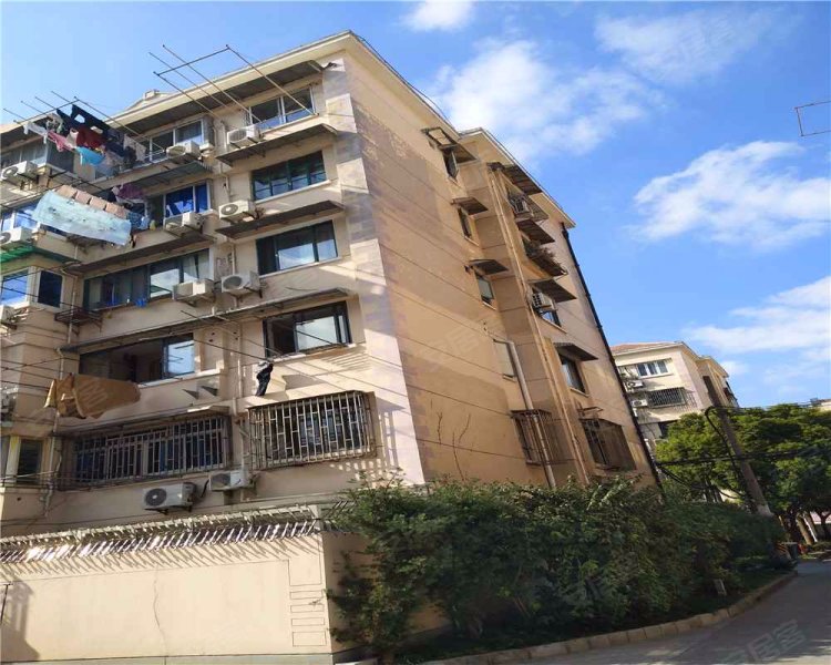 崮山小区三街坊 