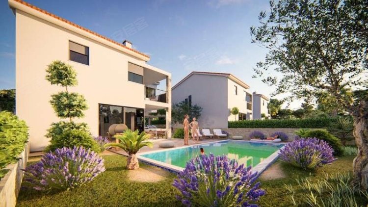 克罗地亚约¥214万Poreč, Croatia 房屋在售 28.00 万欧元二手房公寓图片
