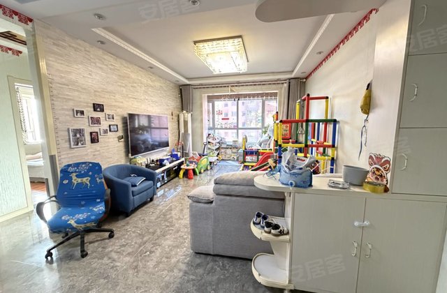 东方世家3室2厅120㎡91万二手房图片