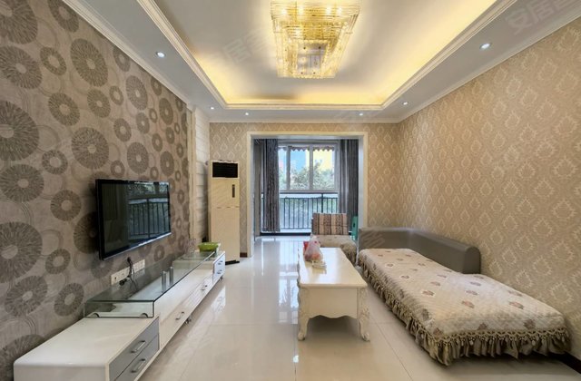 英伦年华2室2厅82㎡35万二手房图片