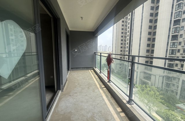 建业世和府3室2厅110㎡56.9万二手房图片