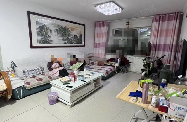 阳光园二区4室2厅132㎡57万二手房图片