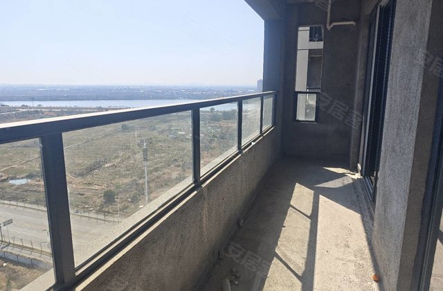 恒清书香学府4室2厅139㎡62万二手房图片