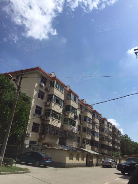 前哨路288弄小区