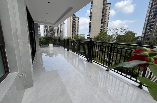 龙涧书苑4室2厅111㎡83.8万二手房图片