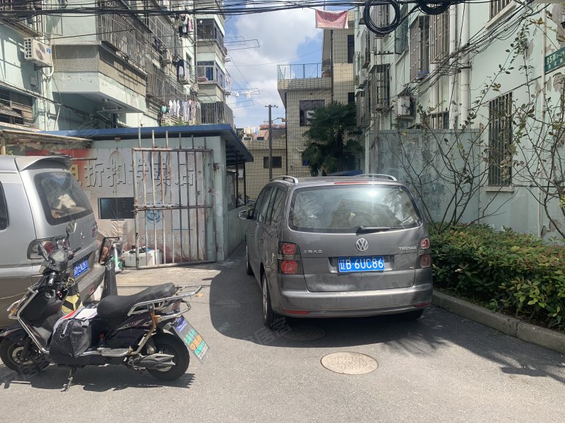 西泥路95弄小区 