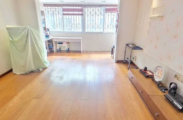 玖隆城市花园3室2厅134.88㎡80万二手房图片