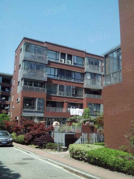 万科白马花园(南区)