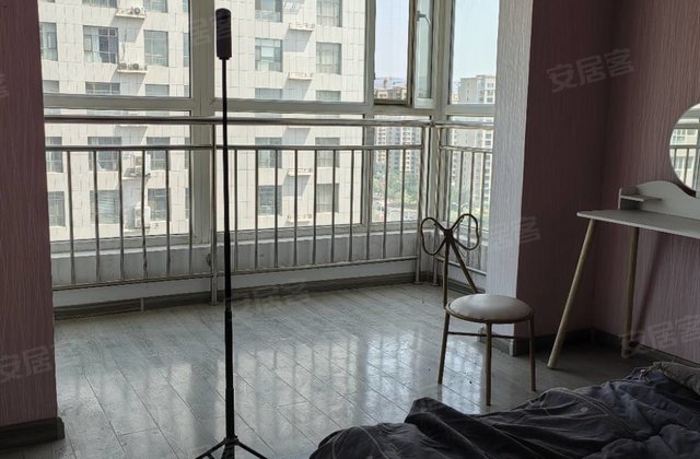 丰泰风光苑3室2厅133㎡82万二手房图片